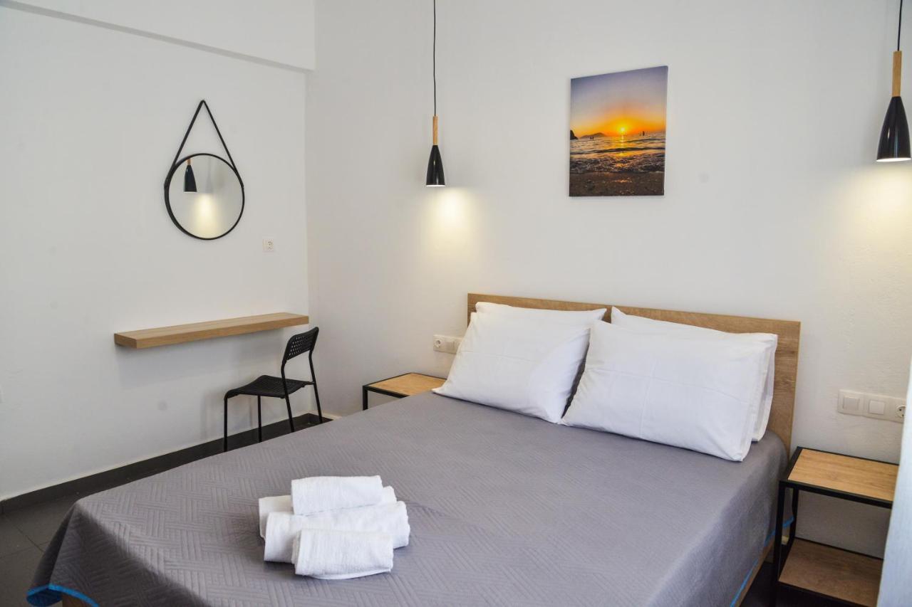 Tzoka'S Apartments 아다마스 외부 사진